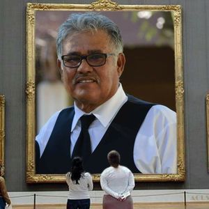 Meet your Posher, Adan